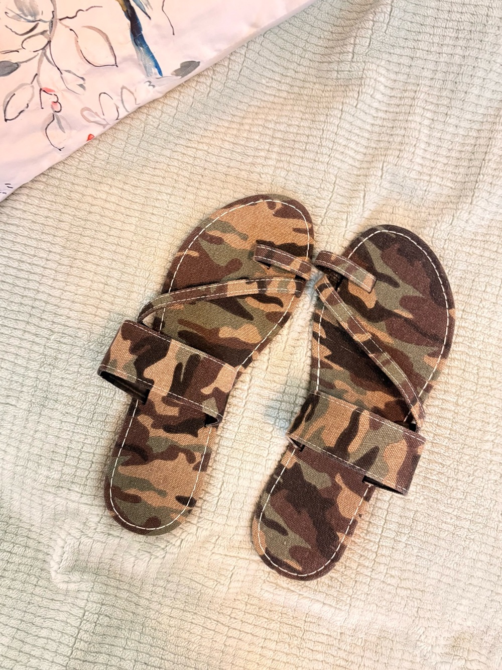 Camo Multi‑Strap Flat Sandals